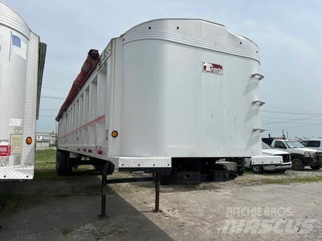 Travis  Tipper trailers
