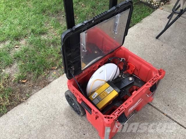 Trimble SPS855 Other components