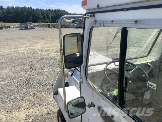  Tug MA40-36 Tow truck