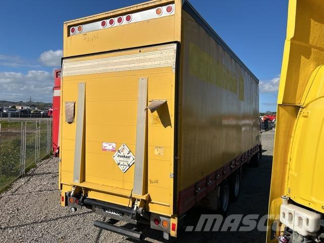 UD PK 17.280 Curtain sider trucks