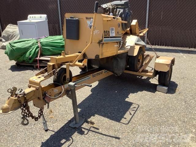 Vermeer 252 Stump grinders