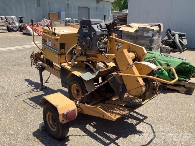 Vermeer 252 Stump grinders