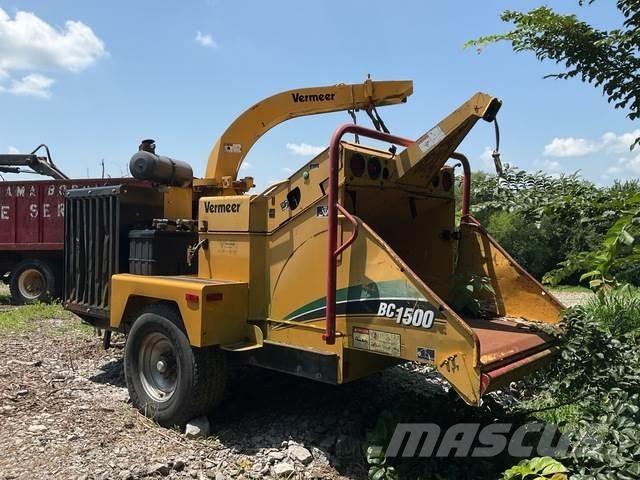 Vermeer BC1500 Wood chippers
