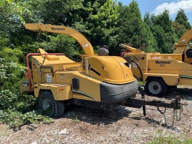 Vermeer BC1500 Wood chippers