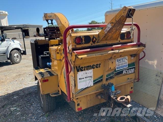 Vermeer BC1500 Wood chippers