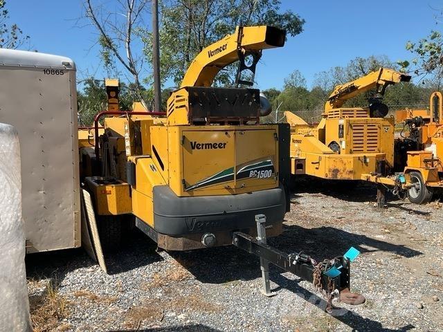 Vermeer BC1500 Wood chippers