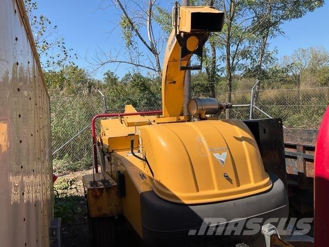 Vermeer BC1500 Wood chippers