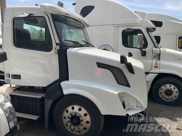Volvo  Prime Movers