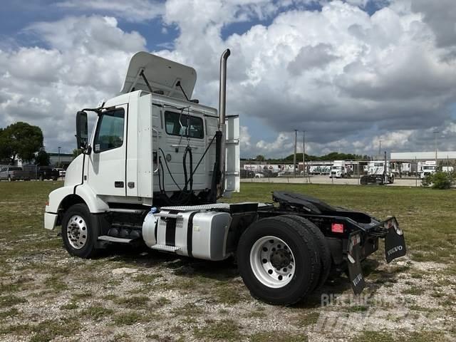 Volvo  Prime Movers