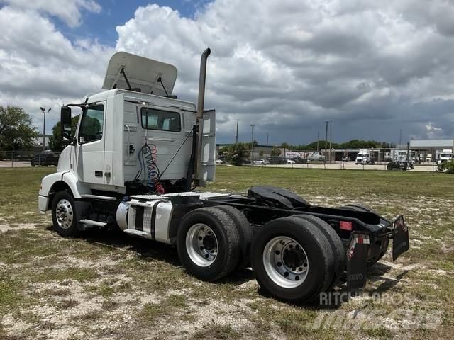 Volvo  Prime Movers