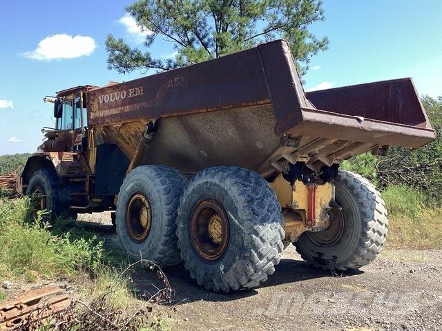 Volvo A30 Articulated Haulers