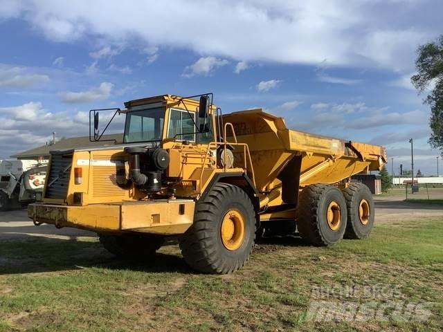 Volvo A40 Articulated Haulers