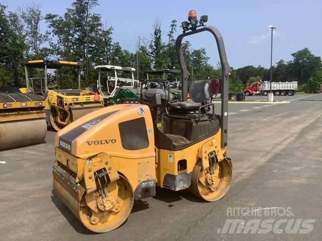 Volvo DD25B Twin drum rollers