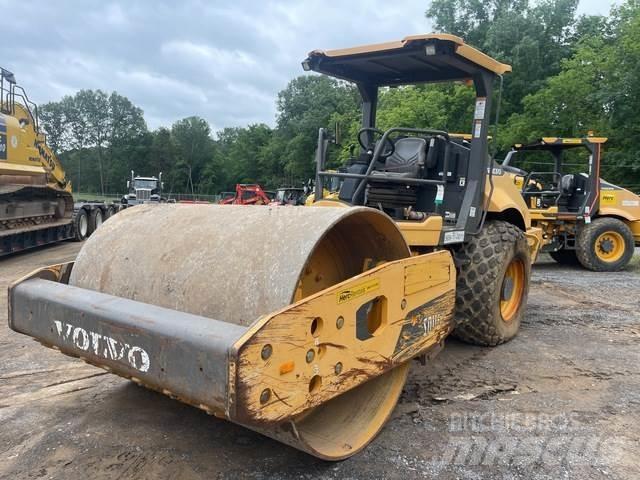 Volvo SD115B Single drum rollers