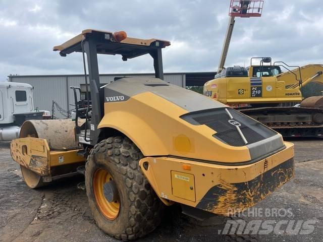 Volvo SD115B Single drum rollers