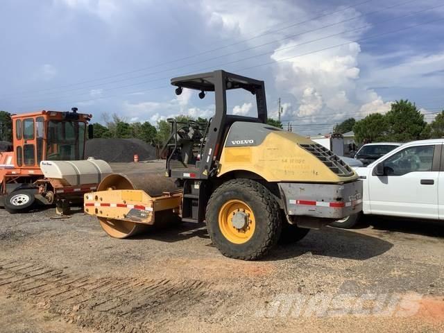Volvo SD70D Single drum rollers