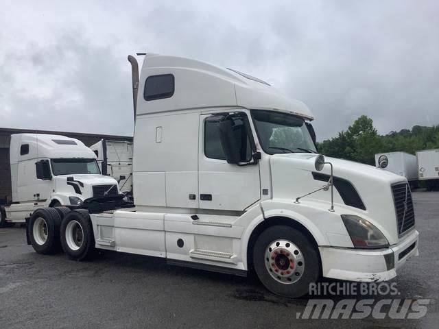 Volvo VNL Prime Movers