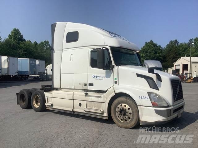 Volvo VNL Prime Movers