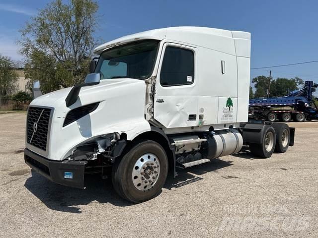 Volvo VNL Prime Movers
