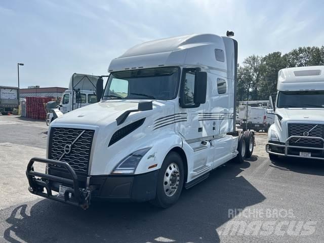 Volvo VNL Prime Movers