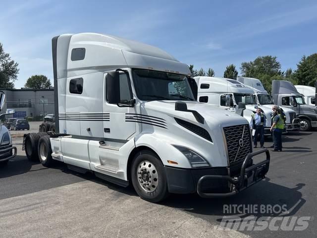 Volvo VNL Prime Movers