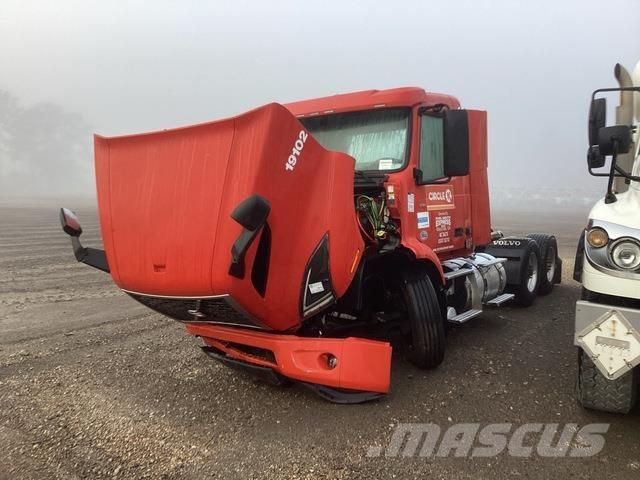 Volvo VNL Prime Movers