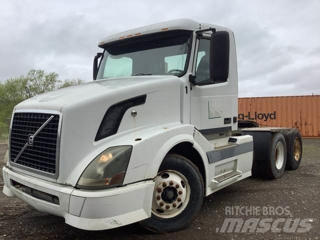 Volvo VNL Prime Movers