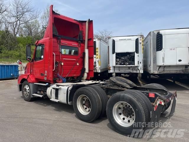 Volvo VNL Prime Movers