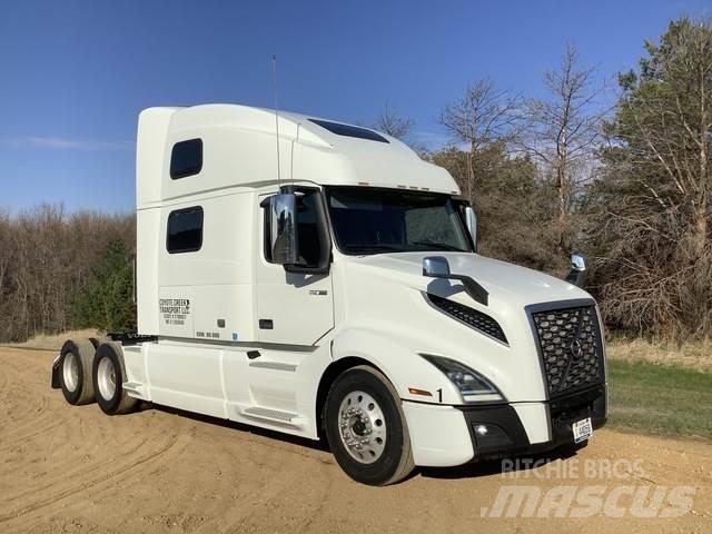 Volvo VNL Prime Movers