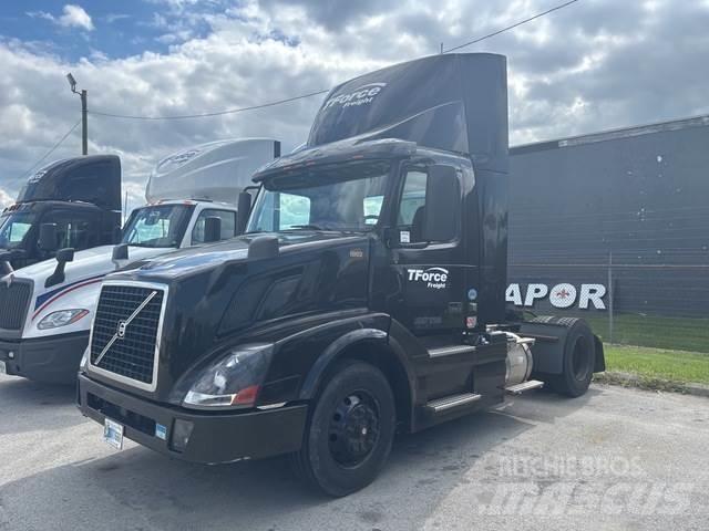 Volvo VNL Prime Movers