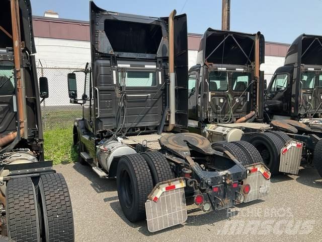 Volvo VNL Prime Movers