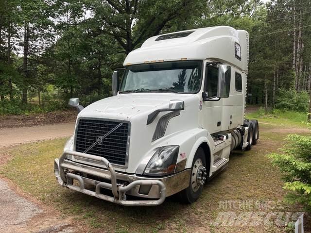 Volvo VNL Prime Movers