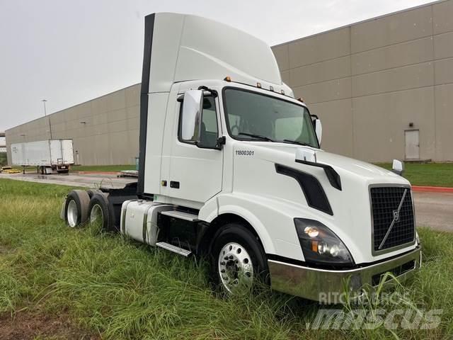 Volvo VNL Prime Movers