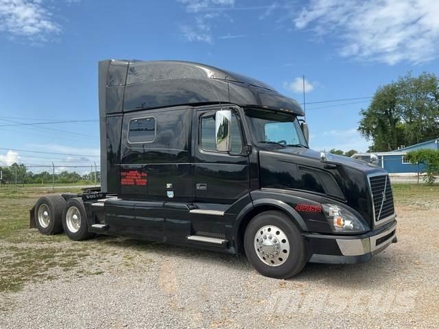 Volvo VNL Prime Movers