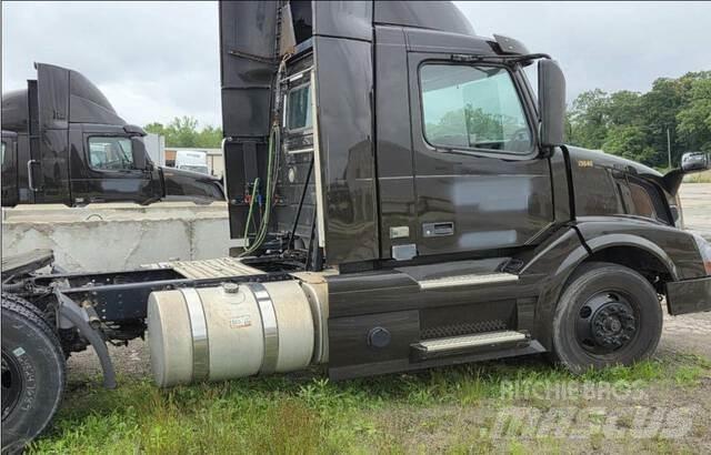 Volvo VNL Prime Movers
