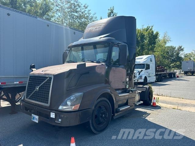Volvo VNL Prime Movers