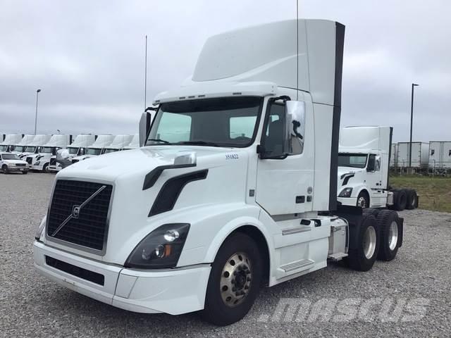 Volvo VNL Prime Movers
