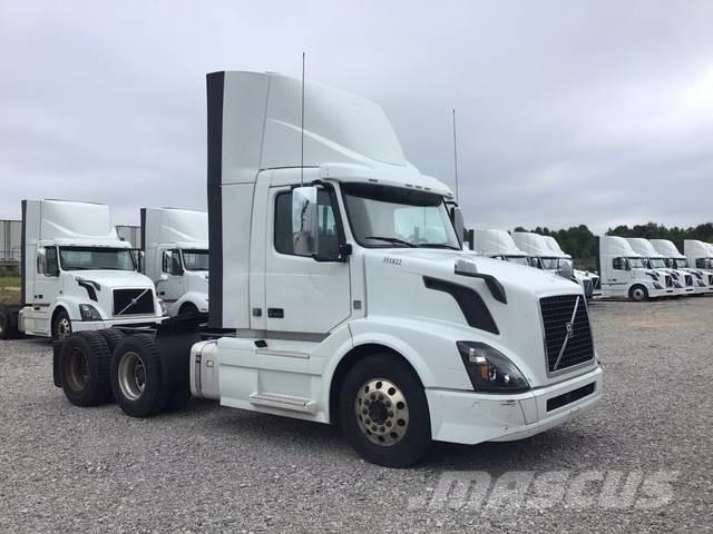 Volvo VNL Prime Movers