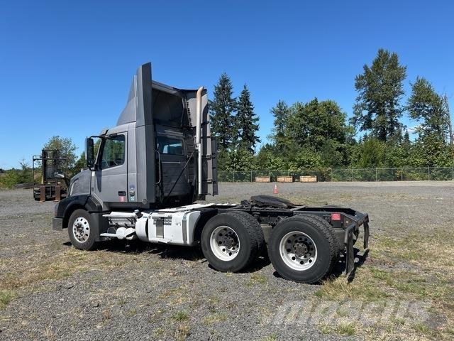 Volvo VNL Prime Movers