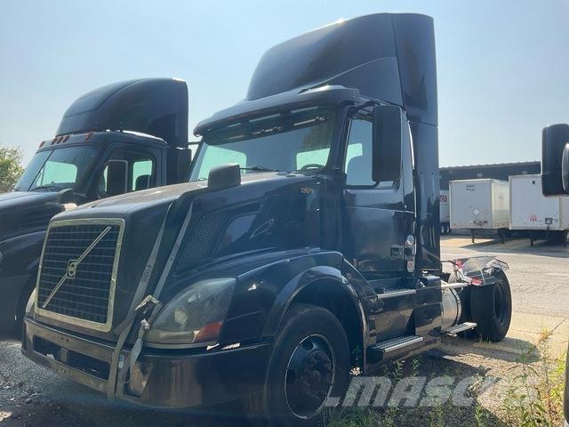 Volvo VNL Prime Movers