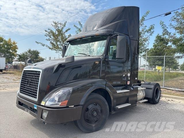 Volvo VNL Prime Movers