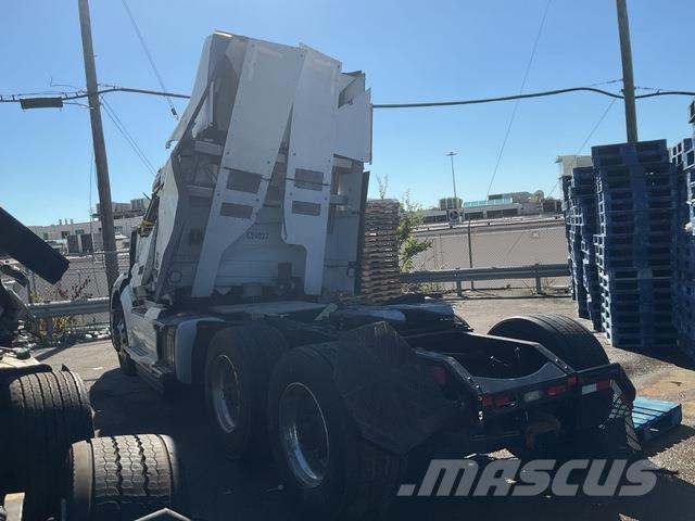 Volvo VNL Prime Movers