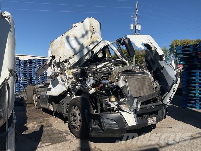 Volvo VNL Prime Movers