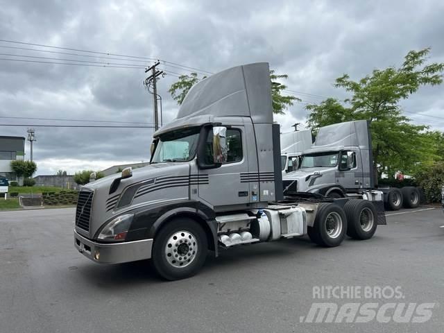 Volvo VNL 300 Prime Movers