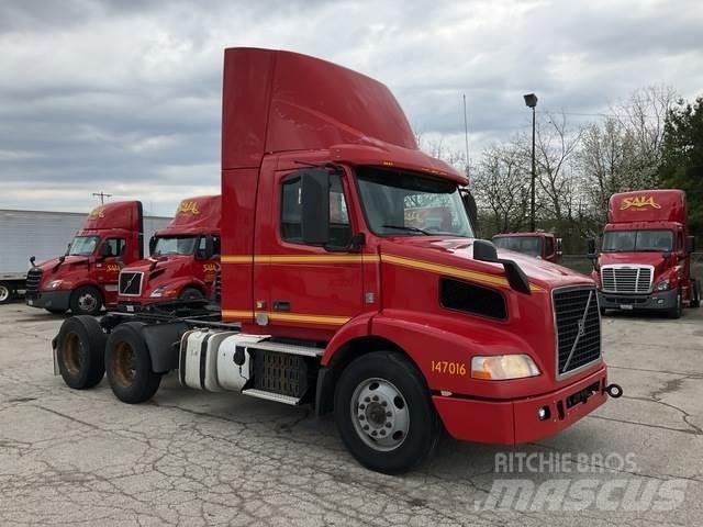 Volvo VNM Prime Movers