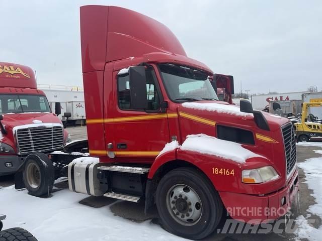 Volvo VNM Prime Movers