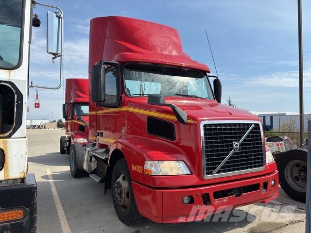 Volvo VNM Prime Movers