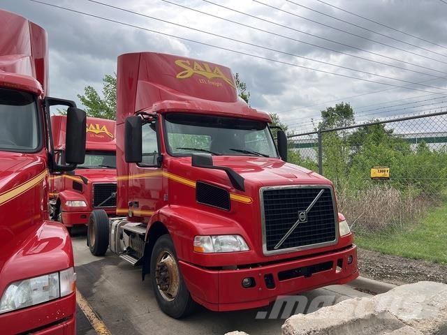 Volvo VNM Prime Movers