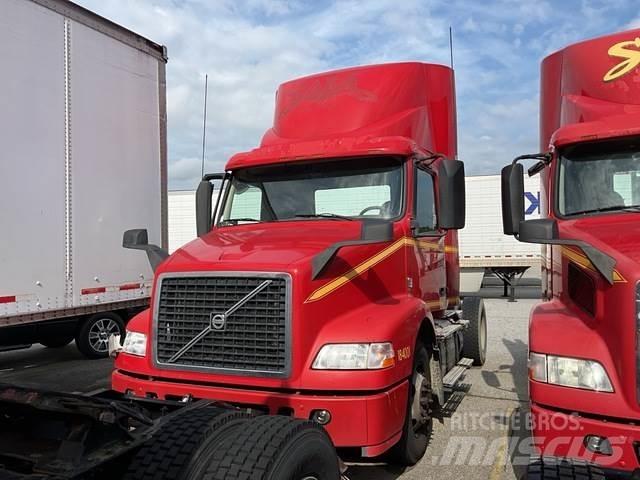 Volvo VNM Prime Movers