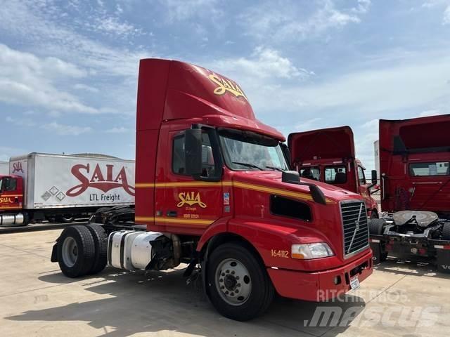 Volvo VNM Prime Movers